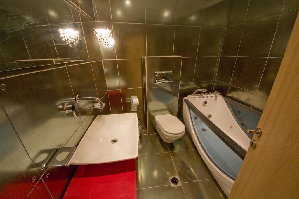 Onar Guesthouse Agios Athanasios  Exterior foto